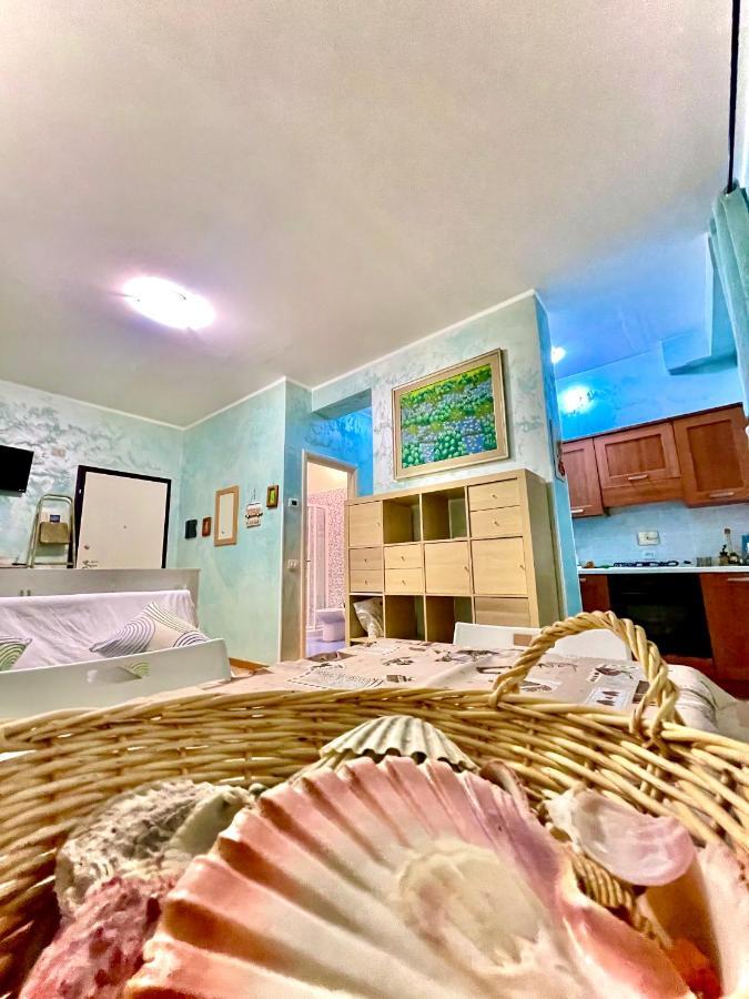 Francesca Apartments Ostia エクステリア 写真
